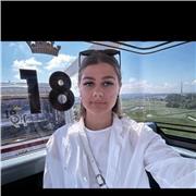 Ich möchte Grundschülern Englisch und Mathematik beibringen. Ich habe Erfahrung, da ich einige Schüler privat unterrichte.